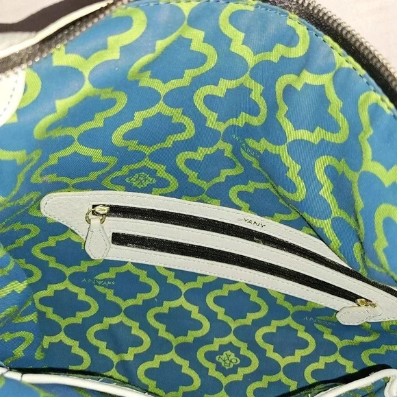 OrYANY Leather Large Color Block Mint Green/ Grey Shoulder Bag - Picture 8 of 13